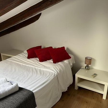 Comodo Atico En Tirso De Molina 马德里 外观 照片